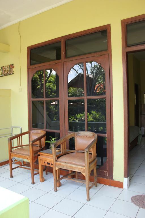 Hotel Puri Nusantara Kuta Lombok Exteriör bild