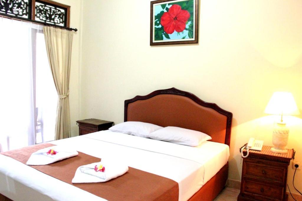 Hotel Puri Nusantara Kuta Lombok Exteriör bild